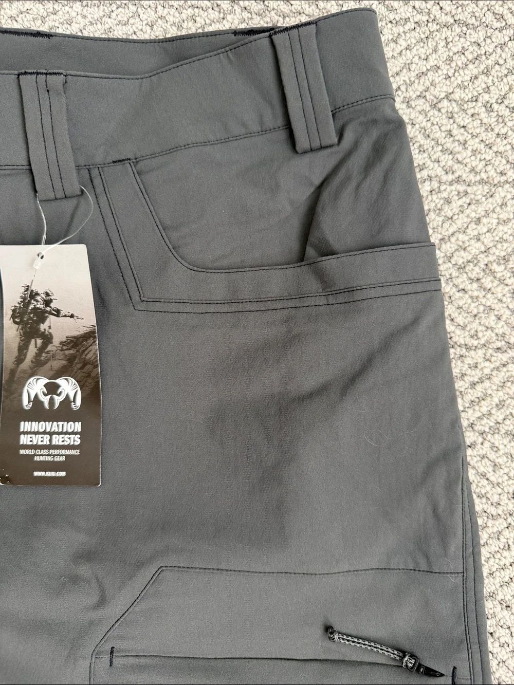 KUIU Men’s Charcoal Gray Tactical Cargo Shorts